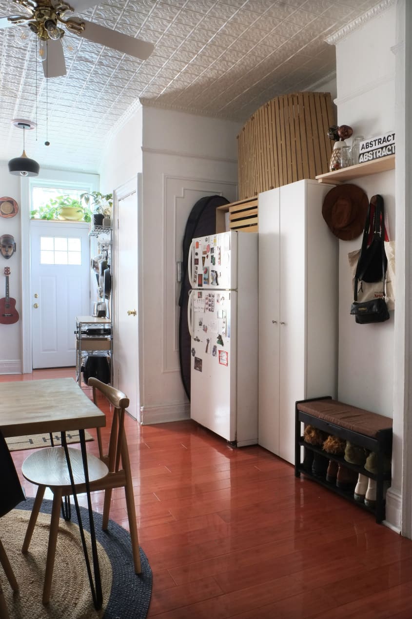 627SquareFoot Railroad Rental Apartment Apartment Therapy